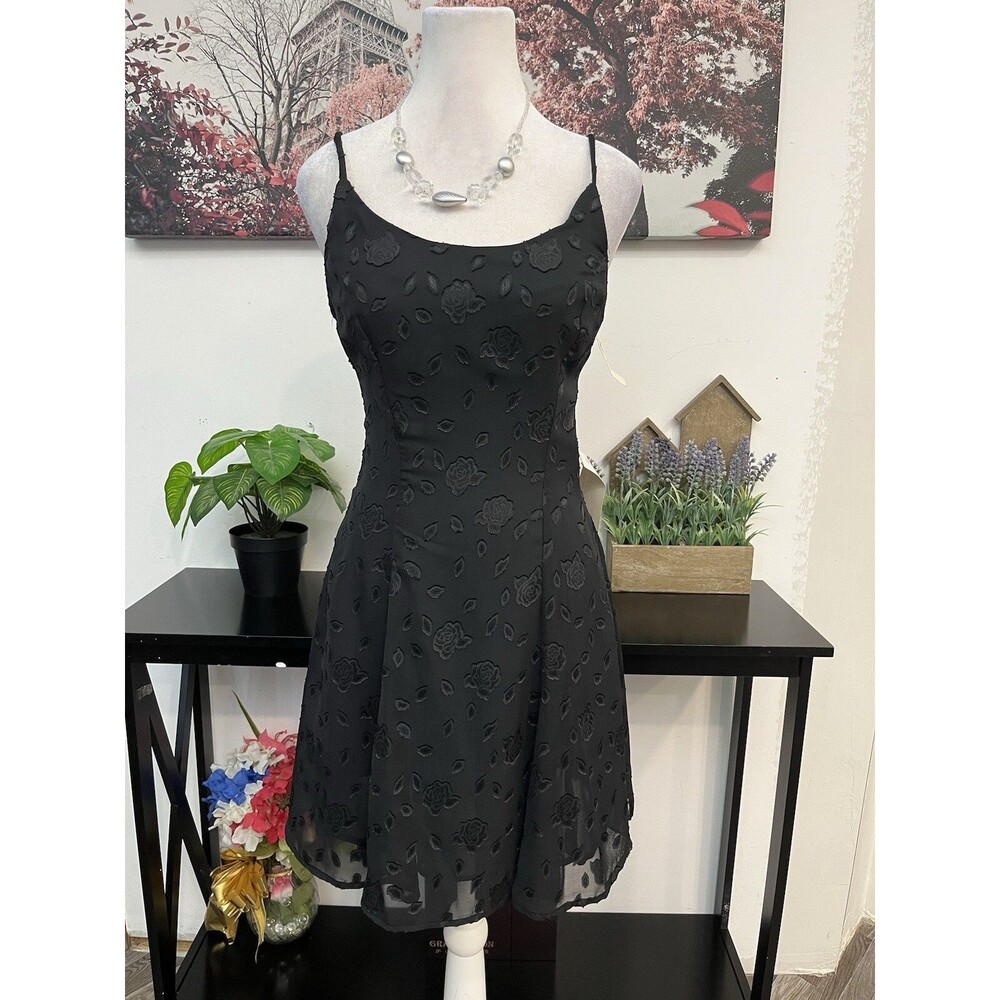 NWT Vintage 90s Rampage Black Burnout Floral Skater Mini Dress Size 7 Deadstock
